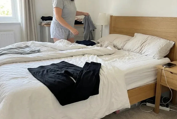 Le legging plié sur le lit, premier jour